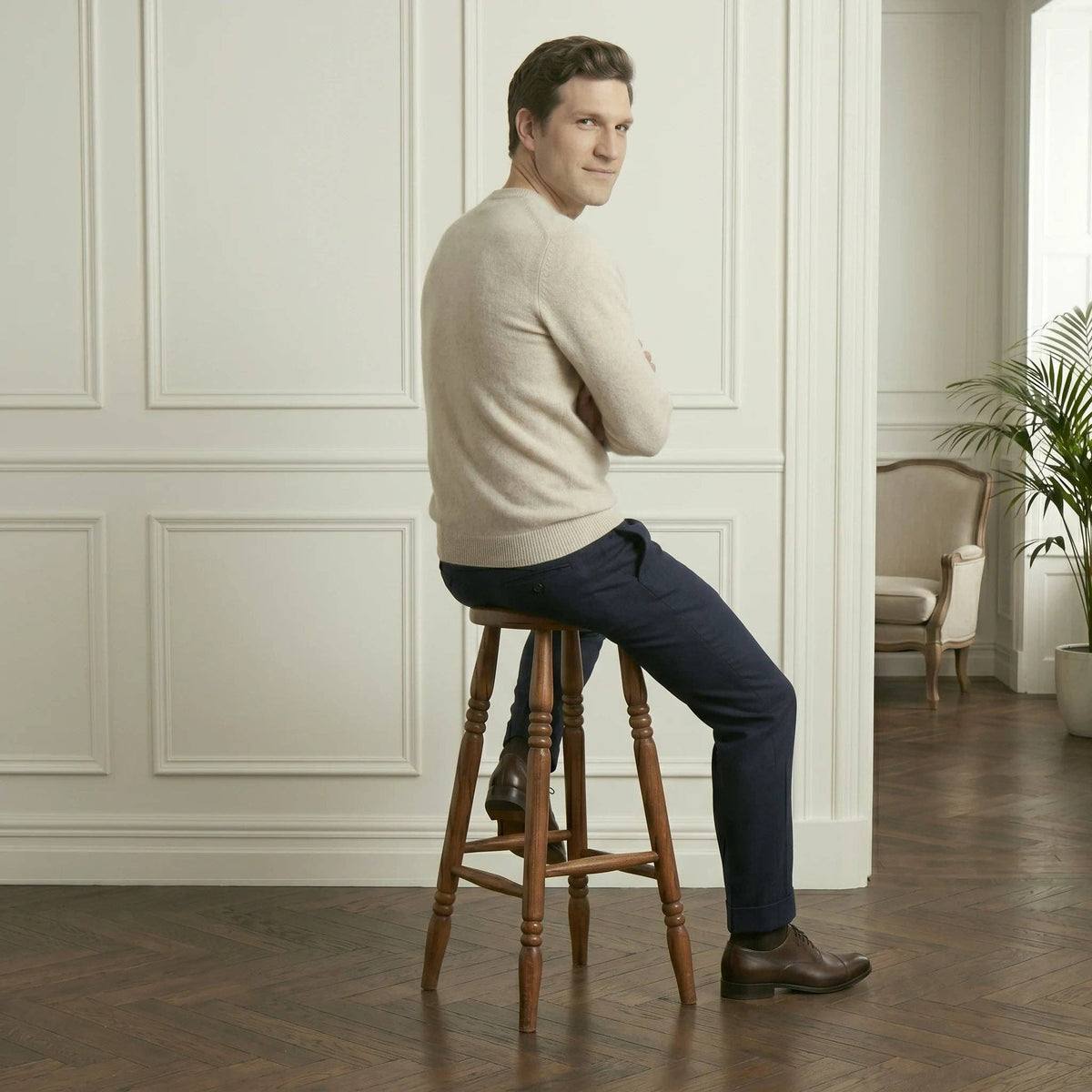 LUMUSAE LLC - Men's Cashmere Crewneck Sweater - The Original