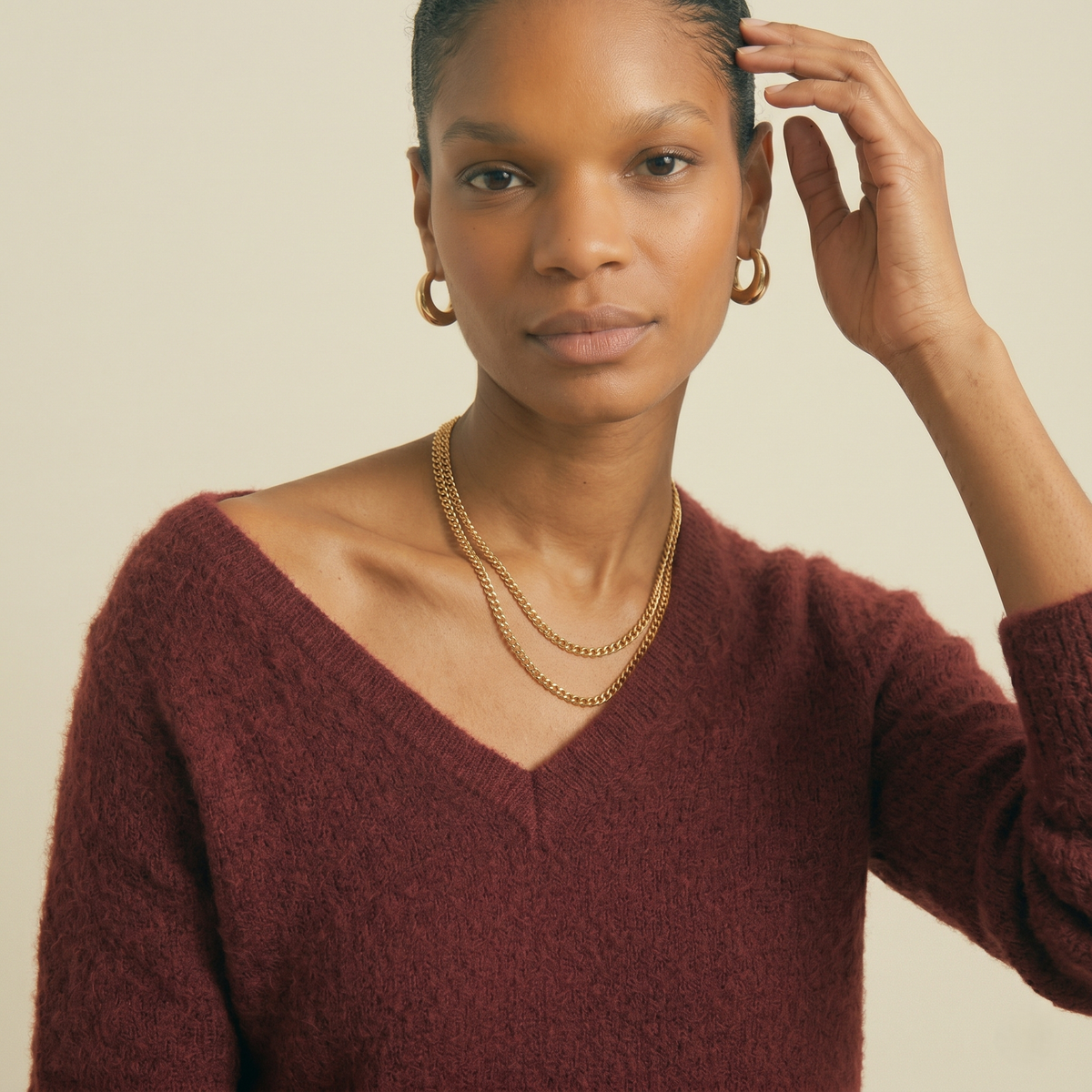 LUMUSAE LLC - Women's Cashmere V-Neck Sweater - The Original