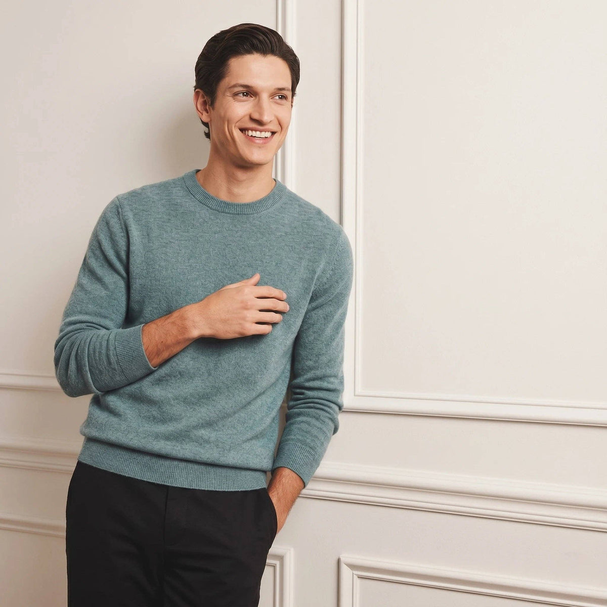 LUMUSAE LLC - Men's Cashmere Crewneck Sweater - The Original